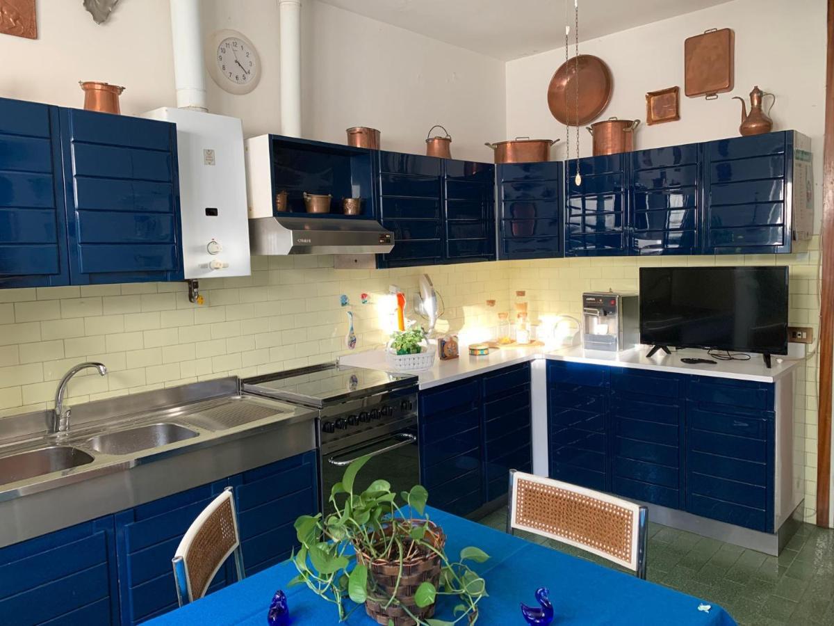 Villa The Swan - Composed By 2 Apartments Mandello del Lario Exterior foto